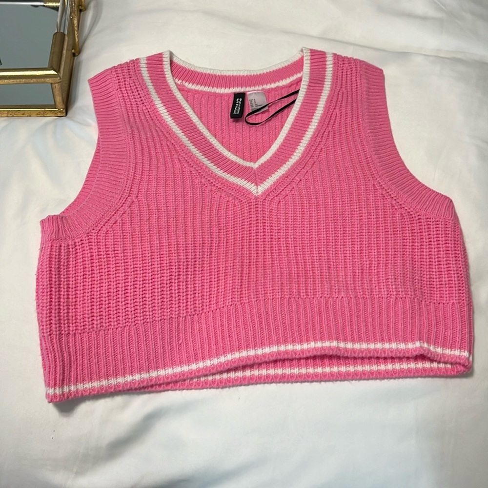 H&M crop vest